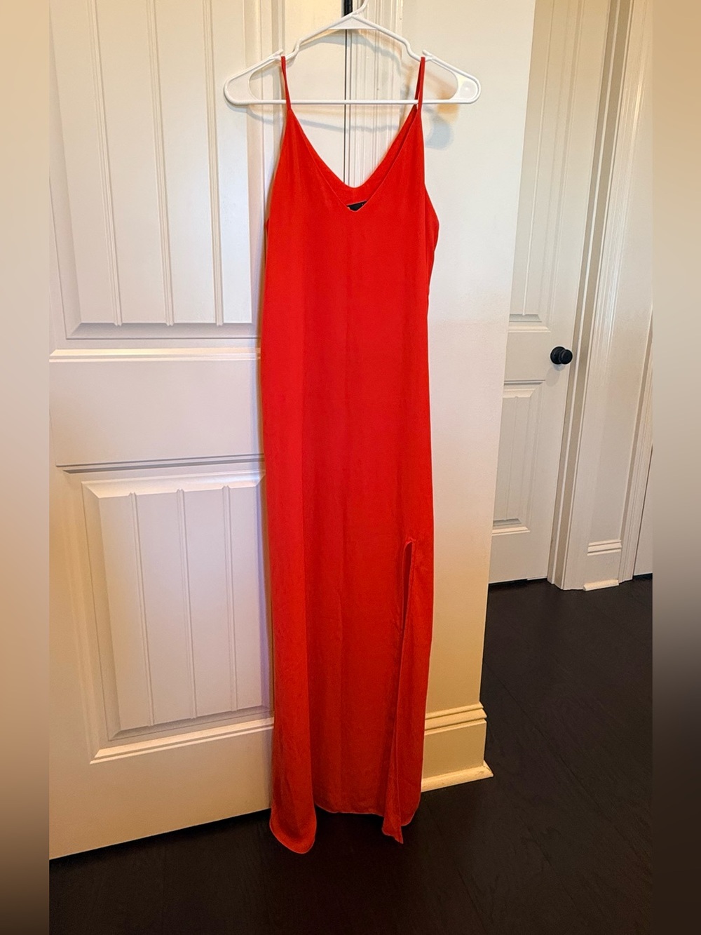 Krisa Coral Slip Maxi Dress with V-Neck - Picture 2 of 6